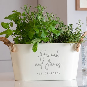 Personalised Engraved Flower Planter | Anniversary Gift for Boyfriend Girlfriend | Special Date Gift For Couples | Couples Engagement Gift