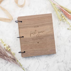 1st Anniversary Gift, Our First Year Together Scrapbook, Valentines Day Gift, Engraved Memory Book for Couples, Paper Wedding Gift for Him imagem 2