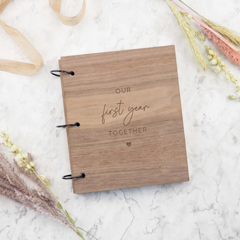 1st Anniversary Gift, Our First Year Together Scrapbook, Valentines Day Gift, Engraved Memory Book for Couples, Paper Wedding Gift for Him imagem 2