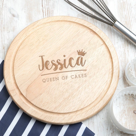 Personalized Baking Gifts for Her / Women Christmas Queen of Cakes Cake  Stand / Baking Prep Board / Cheese Board 