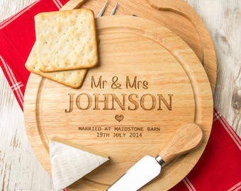 Personalised Cheese Board Set - Personalized Wedding Anniversary Gift for Couples - Wedding Gifts For Husband And Wife - Cheese Accessories