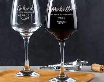 Bicchiere da vino personalizzato - Regalo di pensionamento personalizzato per donna - Regalo pensionato unico inciso per la mamma