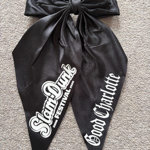 Alternative Rock Music Band/Festival/Gig Hair Bow Customise With Any Band You Want Concert Hair Bows Rock/Emo SlamDunk Download Festivals