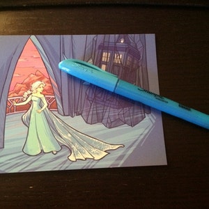 La Reine des neiges dans l'espace et le temps MINI Carte postale