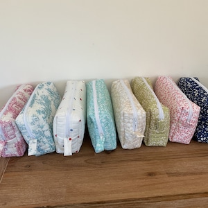 Trousse de toilette en coton matelassé