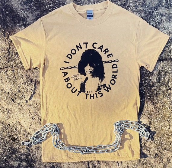 joey ramone shirt