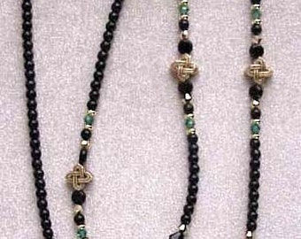 CELTIC KNOT EYEGLASS Chain Free shipping in U.S.