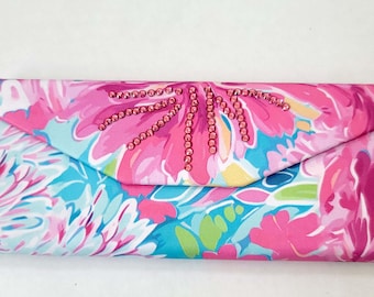 Pink Floral Crystal  Foldable  Magnetic Eyeglass Case Vegan