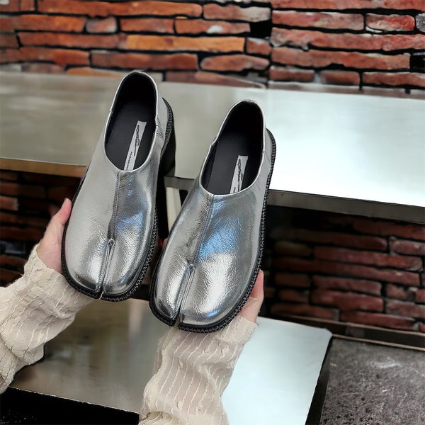 Tabi Ballet Flats, Silvery Ballet Flats,Tabi Ballet Mary Janes ,Tabi Shoes,Flat Shoes,Casual Shoes, Split Toe Ballerina Shoes