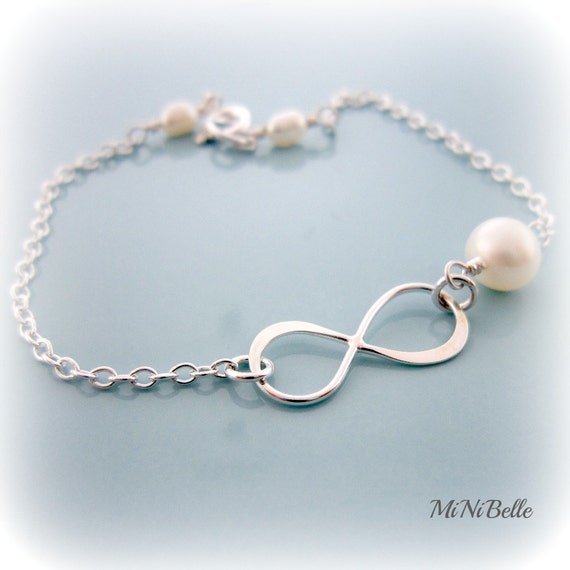 Infinity Bracelet. Simple Bracelet. Bridesmaids Bracelet. friendship bracelet
