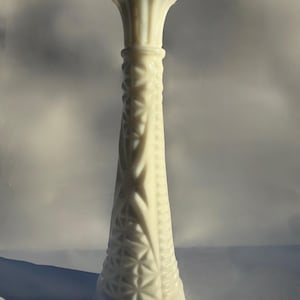 Vintage Milk Glass ‘Stars and Bars’ Bud Vase 12”
