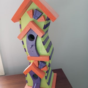 Crooked Birdhouse