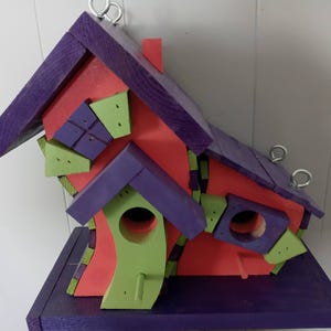 Crooked Birdhouse