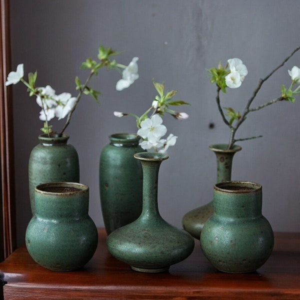 Jarrón zen esmeralda de cerámica hecho a mano, jarrón de inspiración japonesa, cerámica única hecha a mano, regalo especial para calentar la casa, regalo de bodas