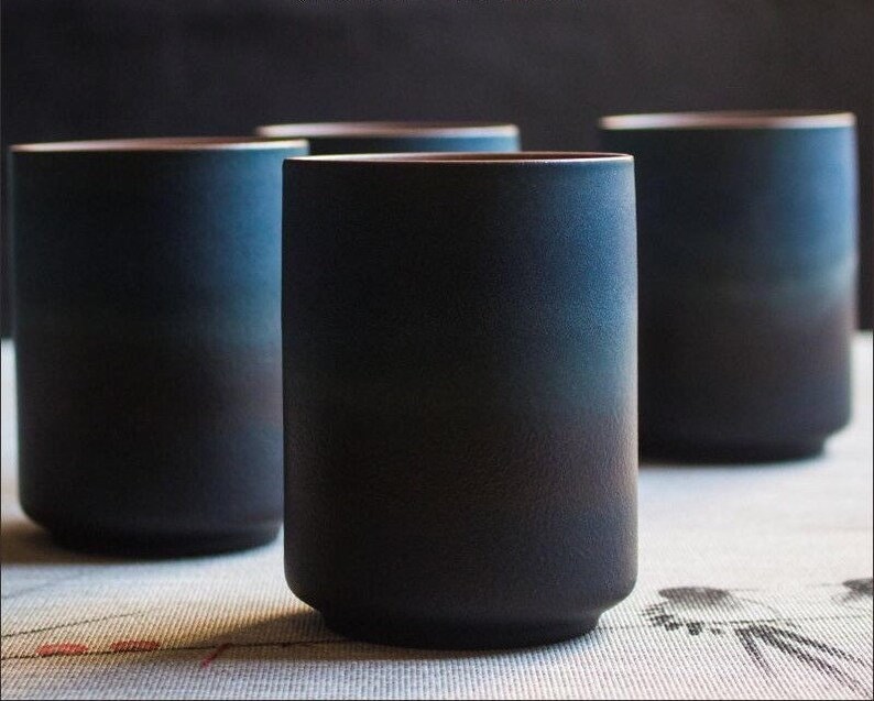 Tasse à thé bleue en céramique de style japonais, poterie unique faite main, cadeau spécial pour pendaison de crémaillère, cadeau de mariage image 8