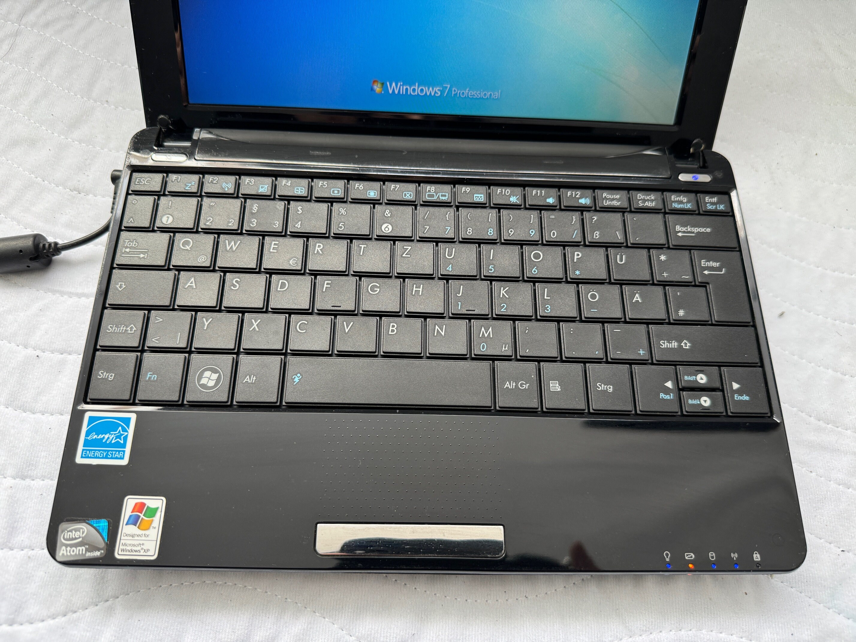 ASUS EeePC 1005HA シルバー 美品 ASUS Eee PC 1005HA (シルバー) 価格比較 - 価格.com