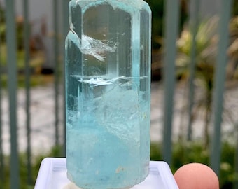 原石アクアマリン結晶標本：パキスタン・シガール渓谷産、122g - Etsy 日本