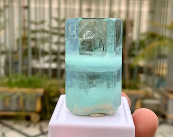 スカイブルーアクアマリンクリスタルクラスター、パキスタン