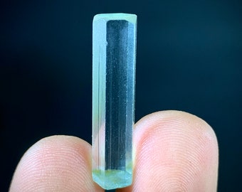 Natural Diamond  Cut Terminated Transparent aquamarine Crystal, Healing Crystal , Aquamarine Crystal Pendant , 10 Carat