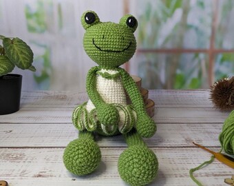 Amigurumi Crochet toys Amigurumi for kids Frog for you Knitted frog Crochet frog Cute frog Cnte toy Cute gift Crochet for kids Handmade frog