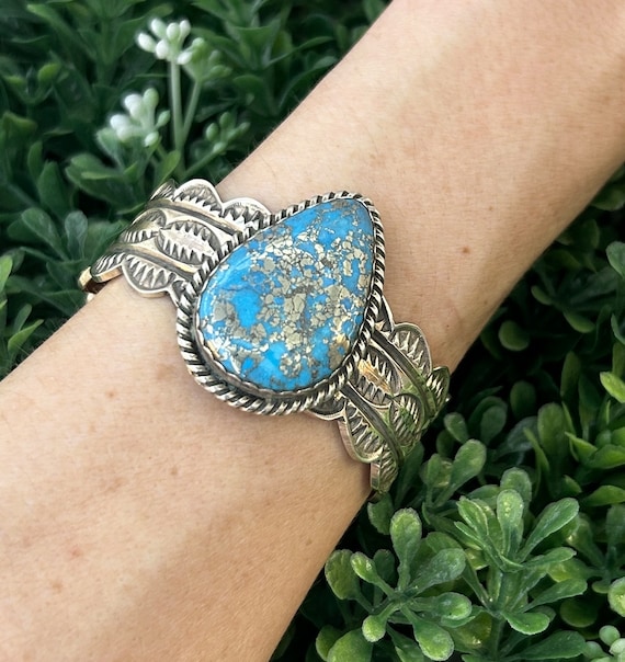 Heavy 100+ Grem Vintage Native American Navajo Old Morenci Turquoise Sterling Silver Bracelet Heavy 100+ Grem Vintage Native American Navajo Old Morenci Turquoise Sterling Silver Bracelet