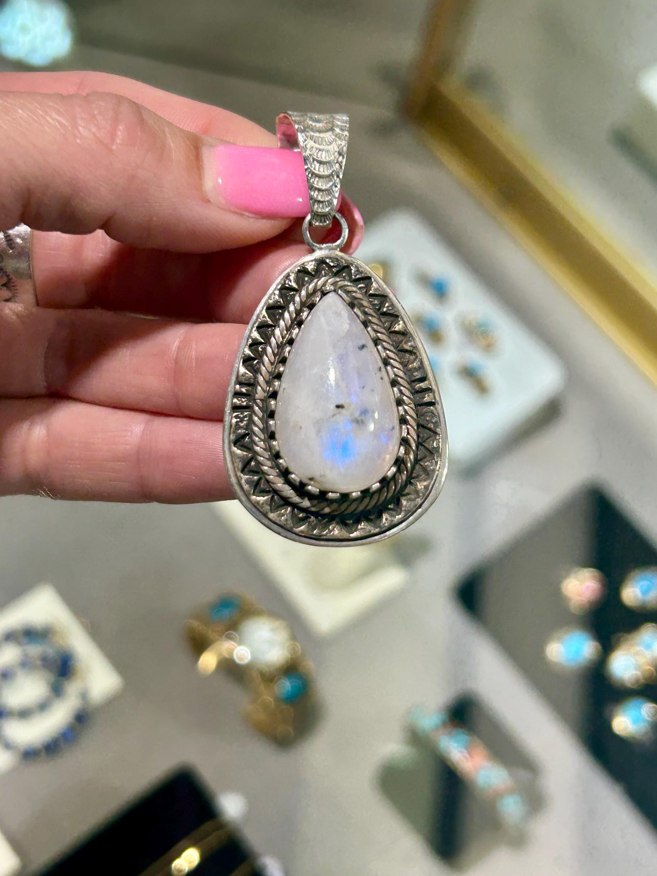ムーンストーン スターリングシルバー 厚手 ナバホ族 ハンドメイド 