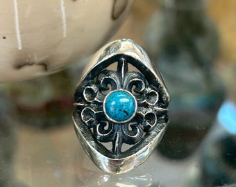 Navajo Sterling Silver Sandcast Turquoise Mens/Womens Ring
