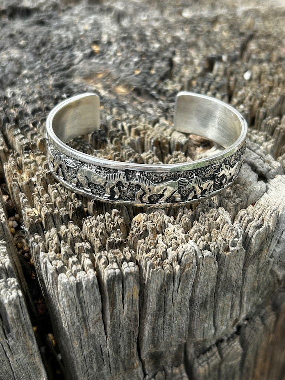 縛*甲様 navajo silver 925 bangle bracelet \" Antique Sterling Silver J Wright Navajo Cuff Bangle Bracelet