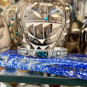 Navajo Handmade SpiderWeb Turquoise Sterling Silver Mens Heavy Etched design Cuff Bracelet