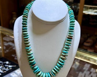 Navajo Handmade Green Turquoise Heishe Cut Pen Shell Mens/Womens