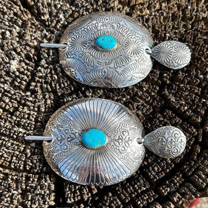 Dos pasadores para el pelo hechos a mano con diseño navajo de plata esterlina turquesa disponibles