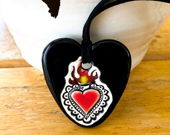 Sacred Heart Ceramic Necklace in Black