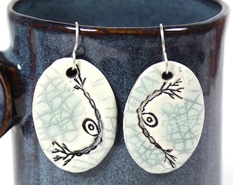 Neuron Ceramic Earrings in Crackle