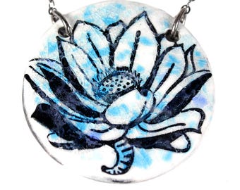 Big Lotus Ceramic Necklace with Chain