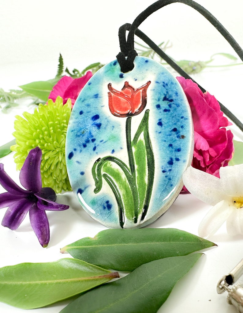 Tulip Ceramic Necklace in Blue image 5