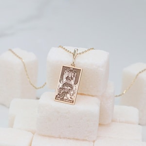 Collar Hariot de oro de 14 quilates, collar de tarot hecho a mano, collar con dije astrológico, collar místico pequeño, collar para uso diario, regalo de cumpleaños