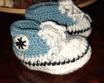 Converse baby booties