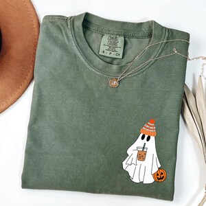 Comfort Colors® Сute Ghost Coffee Shirt, Сute Little Ghost Iced Coffee T-shirt, Boo Ghost Shirt, Fall Ghost Shirt, Halloween Coffee Lovers