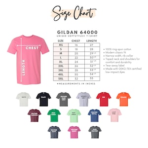 Pode incluir: Tabela de tamanhos para t-shirts unissex Gildan 64000 Softstyle. A tabela mostra as medidas de peito e comprimento em polegadas para os tamanhos XS a 5XL. A tabela tamb&eacute;m inclui detalhes sobre o material e as caracter&iacute;sticas da camiseta, como 100% algod&atilde;o ring-spun, caimento cl&aacute;ssico moderno, gola e ombros com fita e etiqueta destac&aacute;vel.