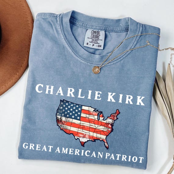 Comfort Colors® Pray for Charlie Kirk Shirt, Patriotic Charlie Kirk T-Shirt, Faith-Based Unisex Tee, Political Awareness Top