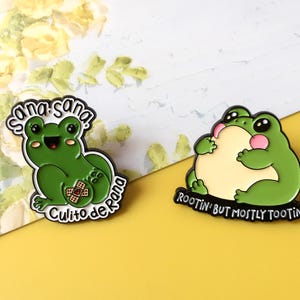 Funny Frog Enamel Pin | Cute Pin Badge | Lapel Pin | Enamel Pin Set for Backpacks | Birthday Gift for Her/Him