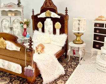 Rare Vintage Dollhouse Queen Bed,  Miniature Bed, Dollhouse Furniture, Shabby Chic- OOAK - 1:12