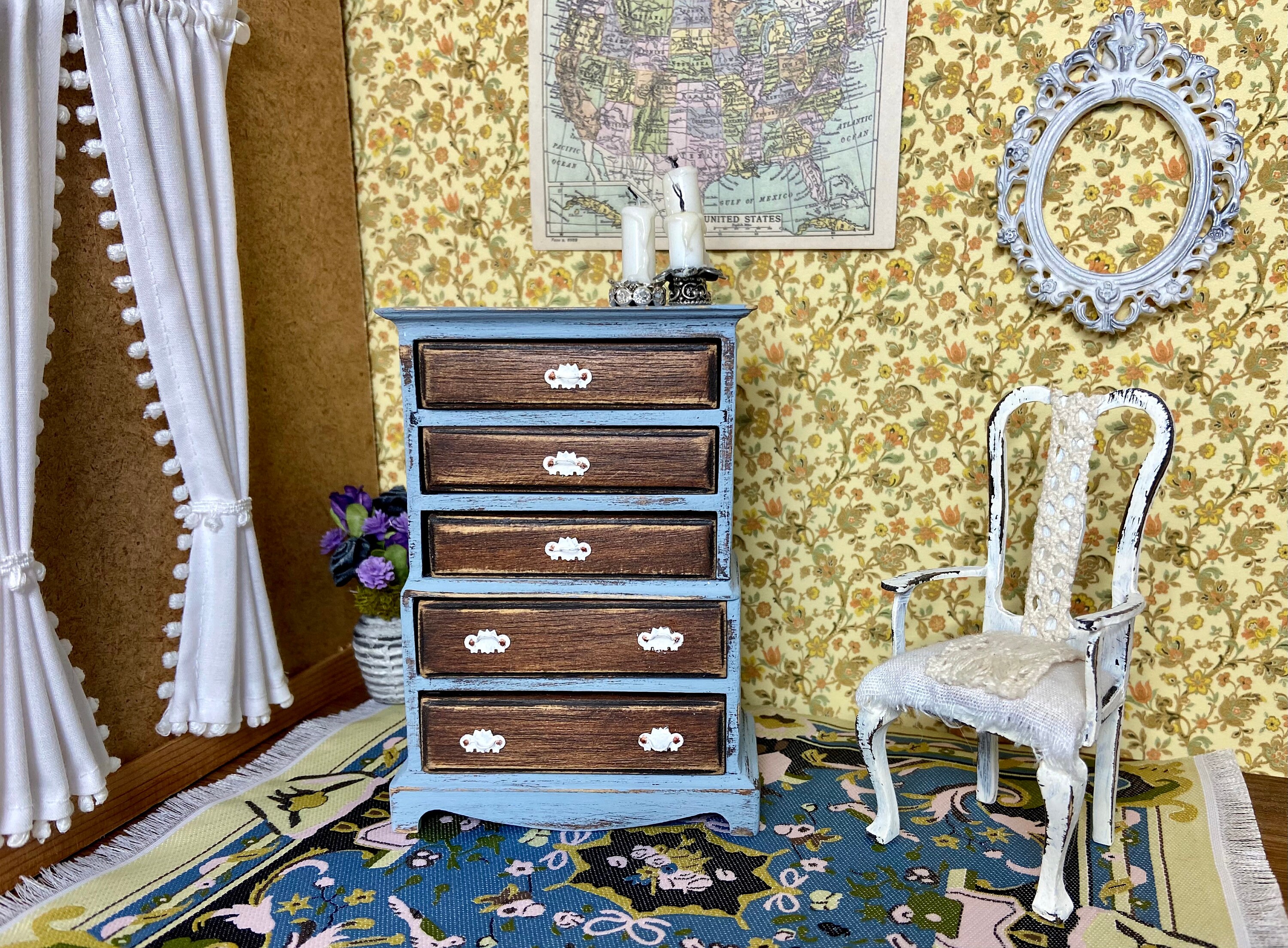 dresser dollhouse