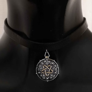 Yennefer necklace - Choker - The Witcher cosplay - The Witcher Medallion - Witcher Necklace - Yennefer of Vengerberg - Yennefer cosplay