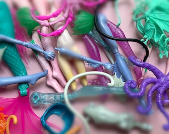 Heads Arms Body Creating Monsters Tentacles Fish tail Wings paws Backpacks Pegasus Hands Modified Arms Fashion Dolls Custom hands 11 inch
