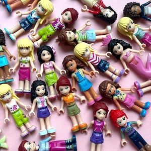 BIJGEWERKTE items! Minipoppen Minifiguren Friends Supers and Elves-collectie schattig speelgoed Zeldzame kleine poppen voor poppen 4,5 cm 1,8 inch vintage
