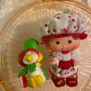 Strawberry Shortcake Cherry Cuddler Party Pleaser and Gooseberry