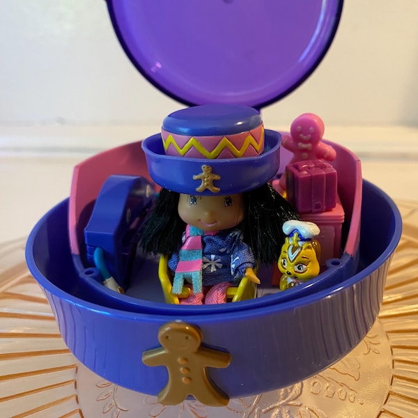 Strawberry Shortcake Bandai Ginger Snap Berry Cute Rides
