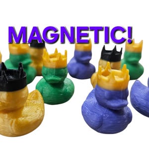 Mini magneti a forma di anatra di Mardi Gras per nascondere la corona, anatra Jeep per crociera, mini anatra magnetica, anatra per crociera, decorazione per porta, anatra di gomma, New Orleans