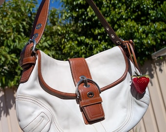 Vintage Y2K Coach Soho Shoulder Bag in White and Tan F10192